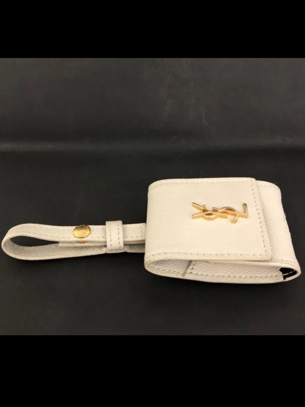 💛🤍💛YSL  AirPod Leather Case💛🤍💛